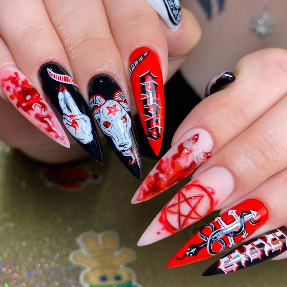 Nail Art Vampire - 24PCS Halloween Long Stiletto Press on
